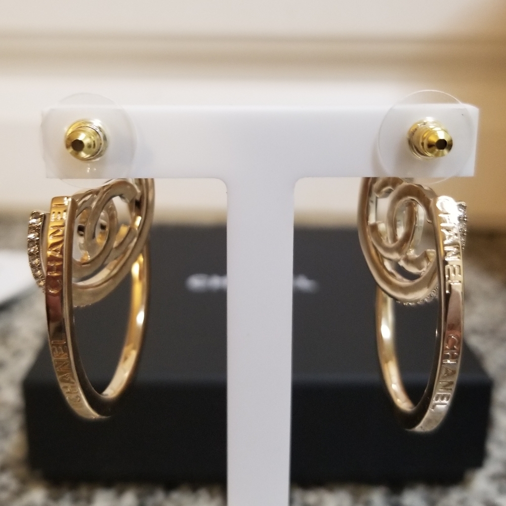 Chanel CC Gold & Christals Earnings - Picture 15 of 16